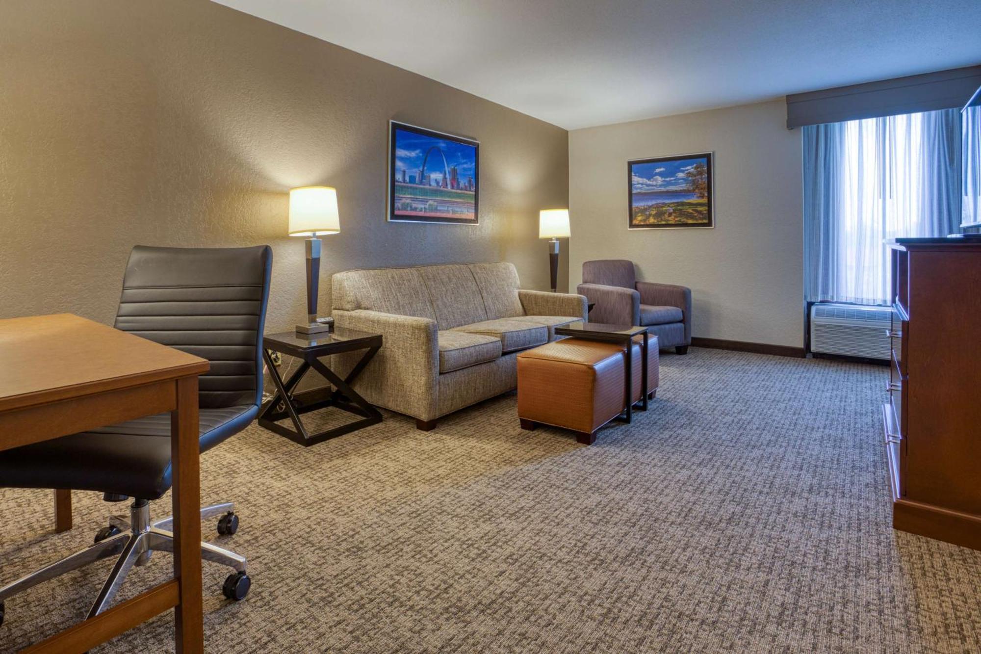Drury Inn & Suites St. Louis - Fairview Heights Extérieur photo