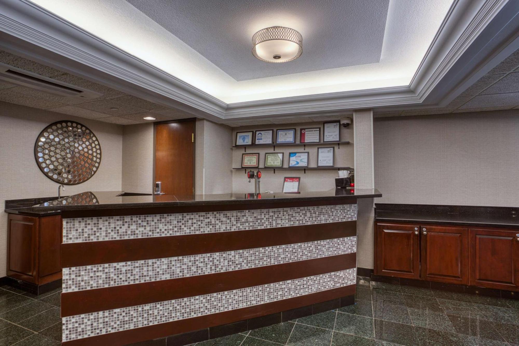 Drury Inn & Suites St. Louis - Fairview Heights Extérieur photo
